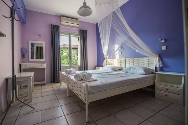Potamaki Studios&Apartments Stoupa Bagian luar foto